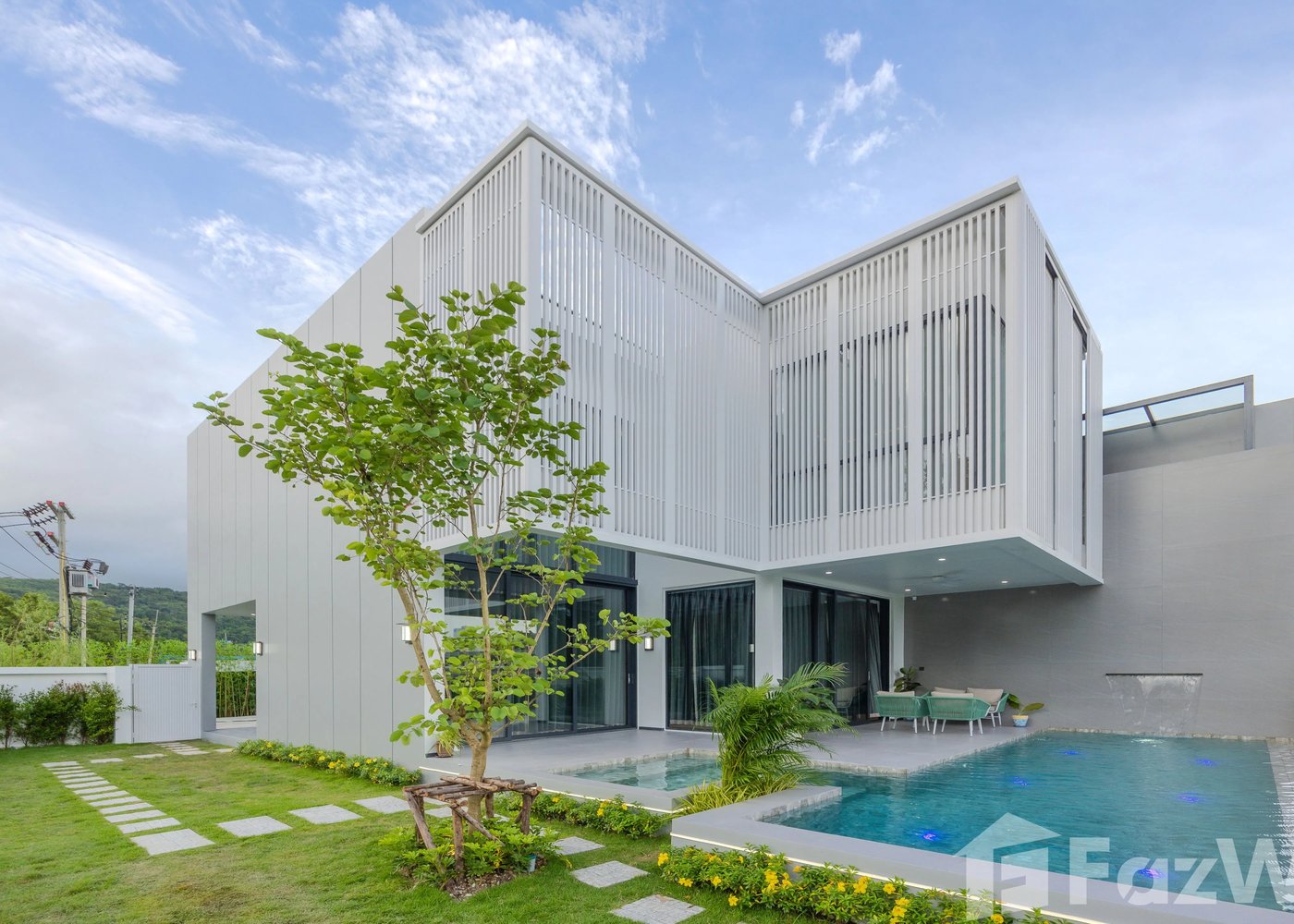 Larimar Villa — villa exterior and private pool